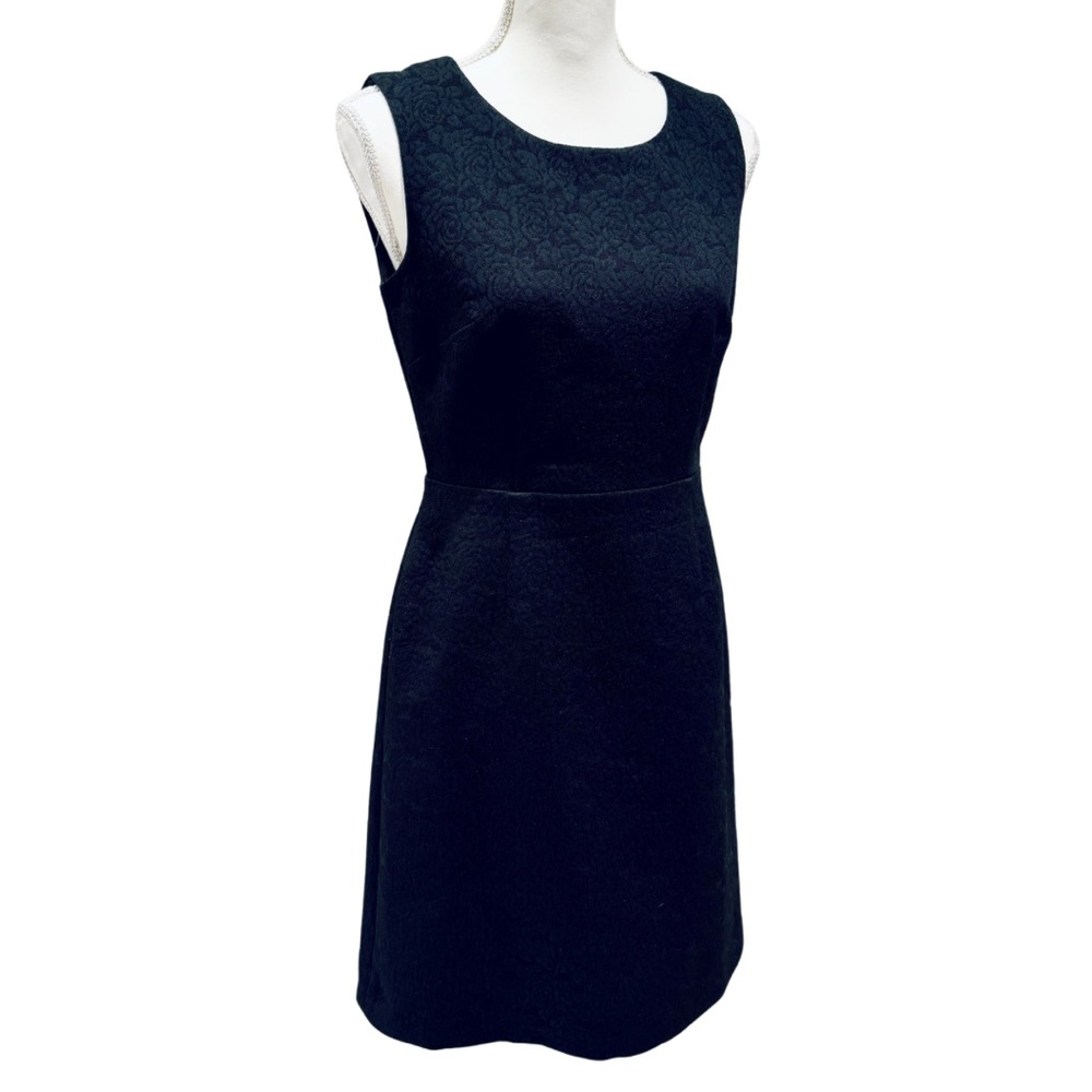 Liz Claiborne Black Floral Jacquard Fit & Flare Sleeveless Dress (2) - Picture 5 of 15
